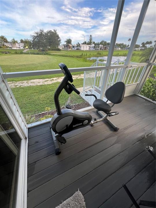 На продажу: $159,000 (2 спален, 2 ванн, 917 Квадратных фут)