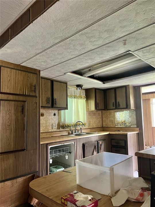 For Sale: $184,000 (3 beds, 2 baths, 1440 Square Feet)