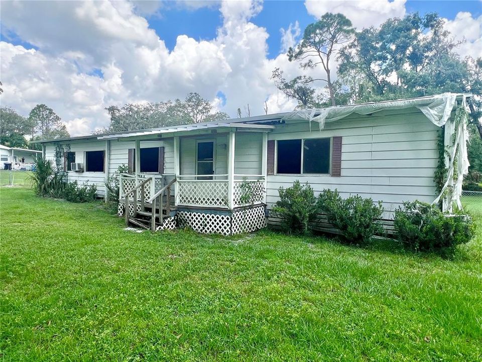 For Sale: $184,000 (3 beds, 2 baths, 1440 Square Feet)