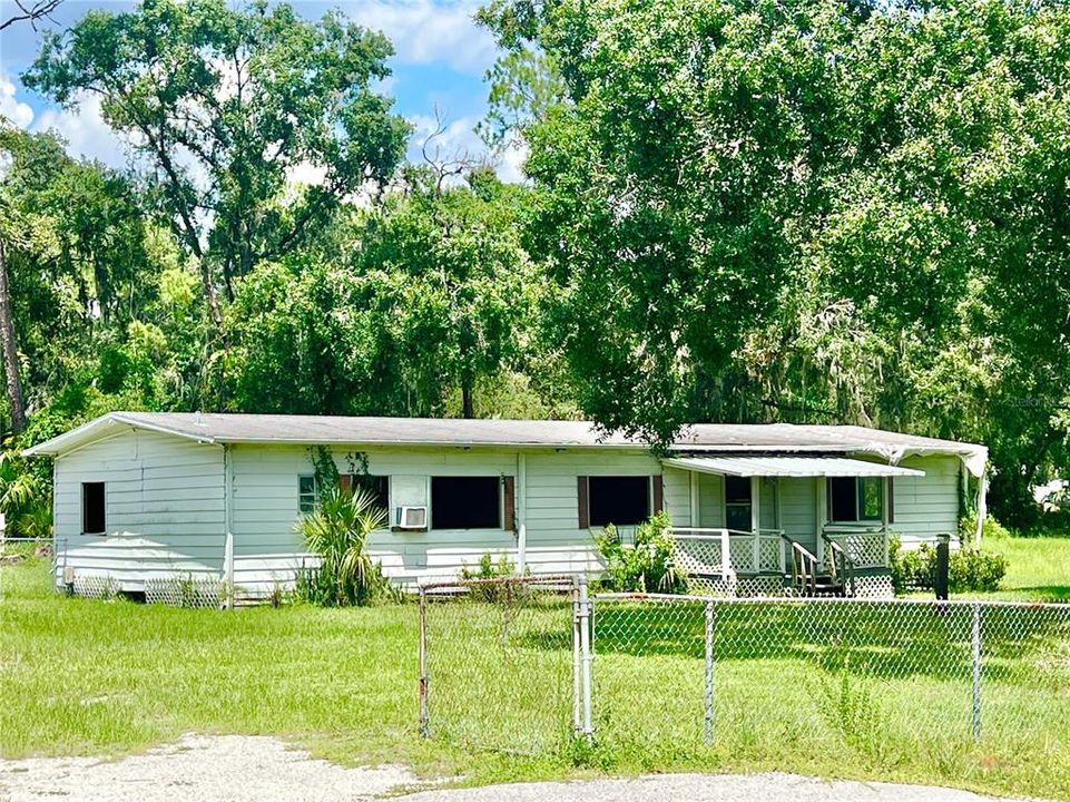 For Sale: $184,000 (3 beds, 2 baths, 1440 Square Feet)