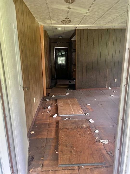 For Sale: $184,000 (3 beds, 2 baths, 1440 Square Feet)