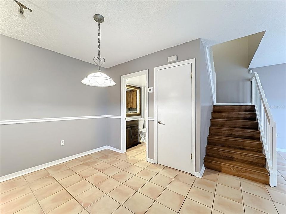 Activo con contrato: $209,990 (2 camas, 2 baños, 1285 Pies cuadrados)