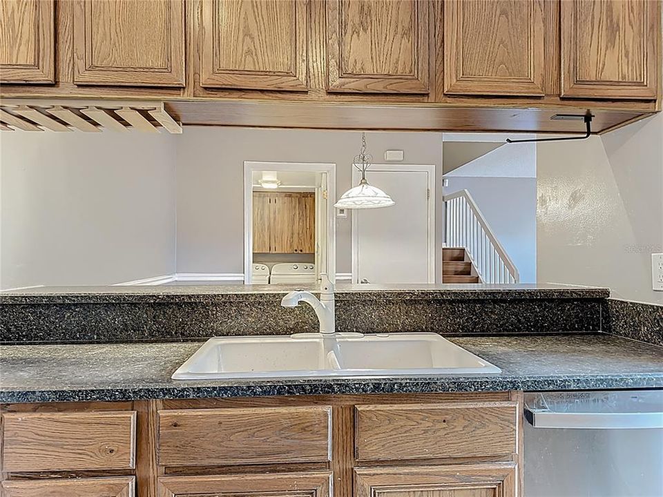 Activo con contrato: $209,990 (2 camas, 2 baños, 1285 Pies cuadrados)