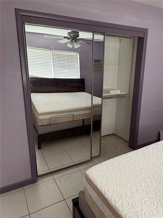 合同活跃: $150,000 (2 贝兹, 1 浴室, 1110 平方英尺)