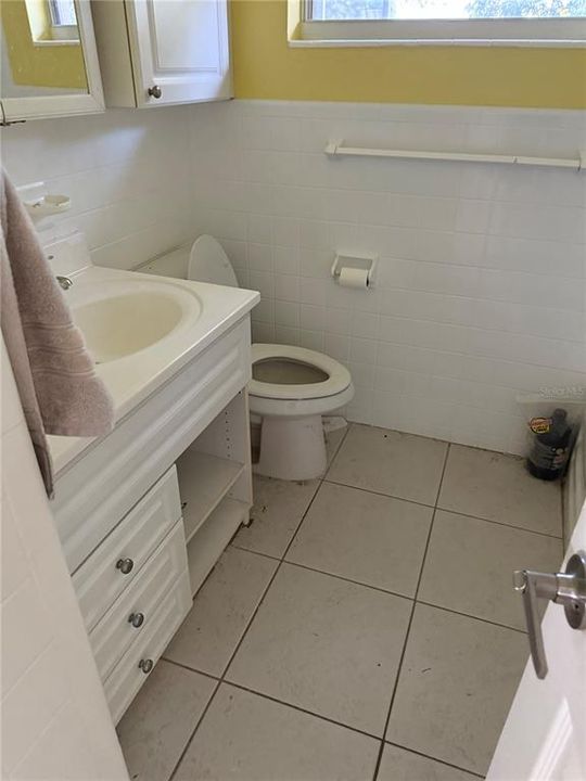 合同活跃: $150,000 (2 贝兹, 1 浴室, 1110 平方英尺)