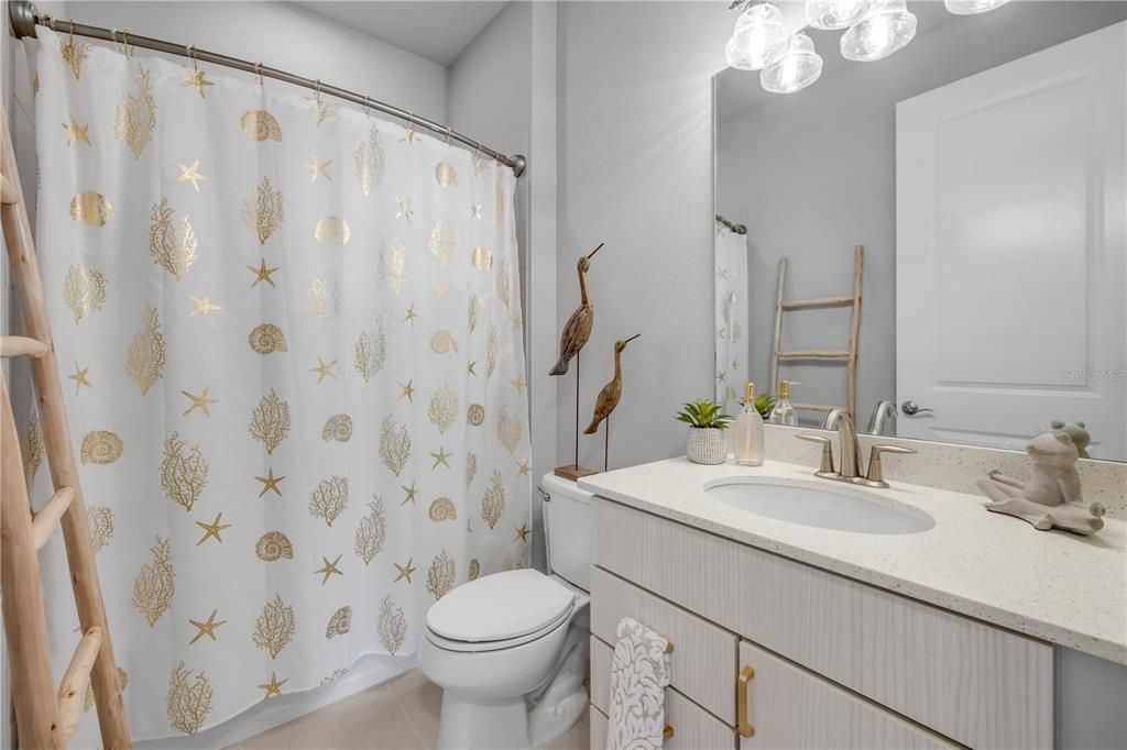 En Venta: $465,000 (3 camas, 2 baños, 1666 Pies cuadrados)