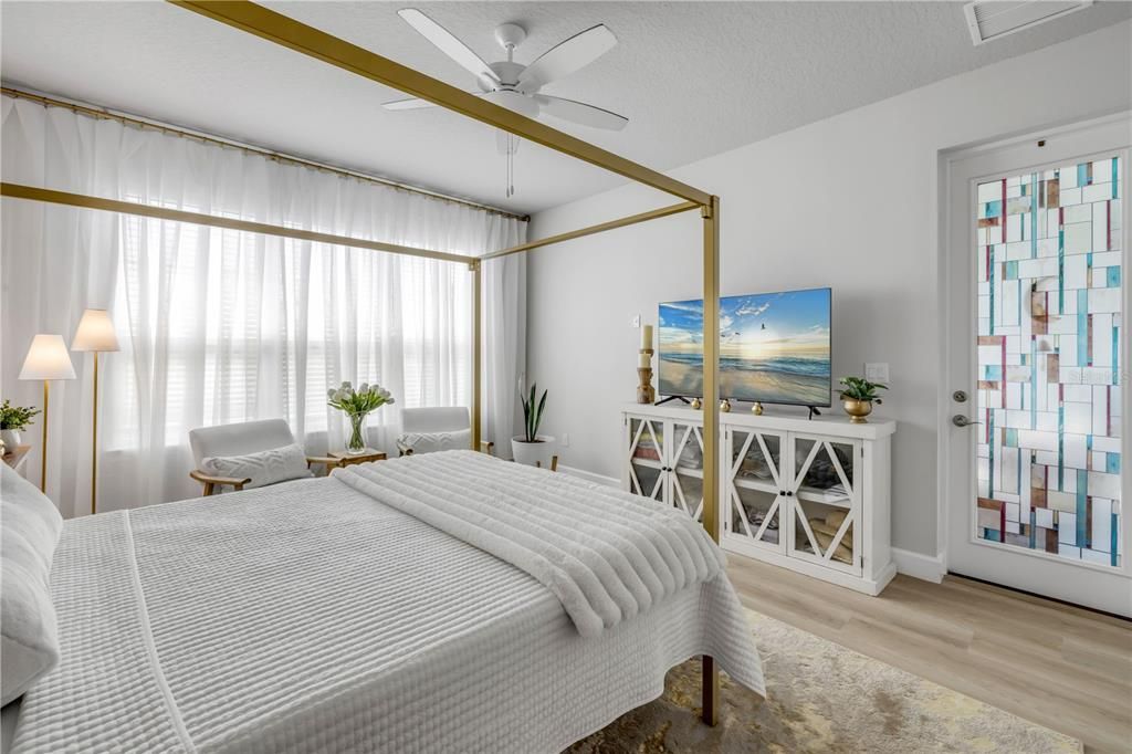 En Venta: $465,000 (3 camas, 2 baños, 1666 Pies cuadrados)