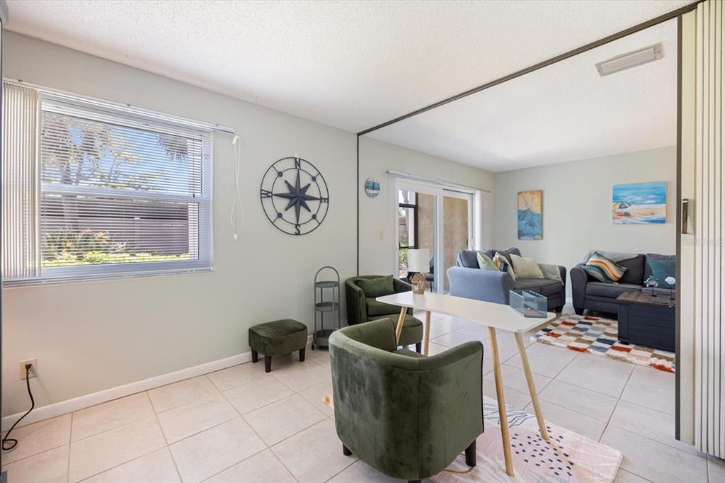 For Rent: $3,400 (2 beds, 2 baths, 888 Square Feet)