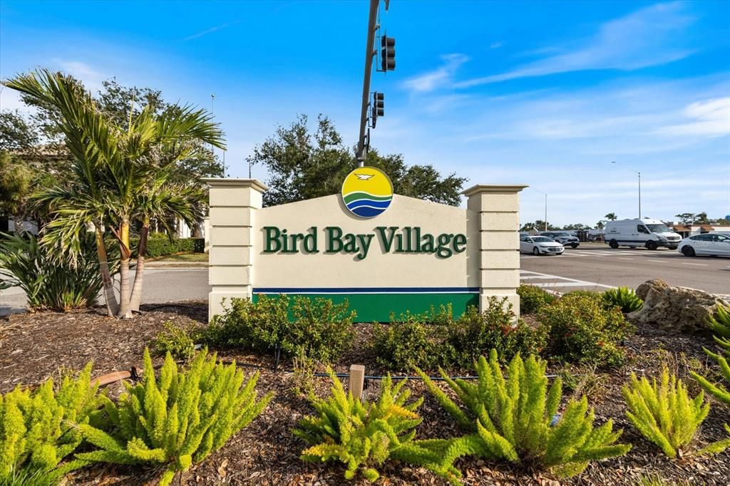 For Rent: $3,400 (2 beds, 2 baths, 888 Square Feet)