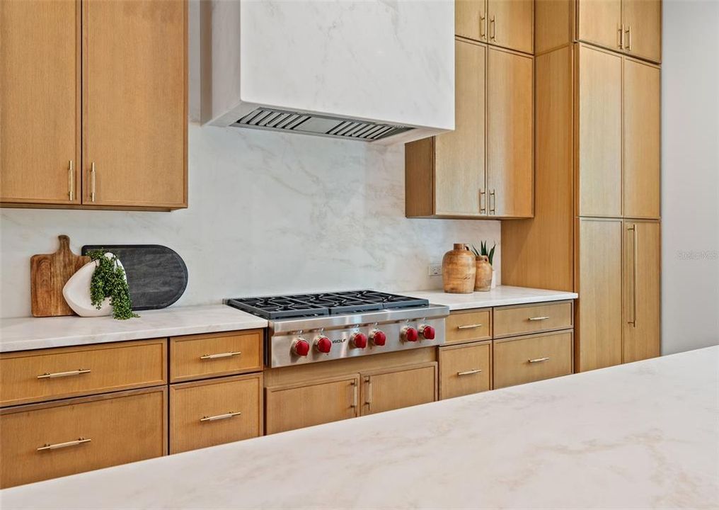 En Renta: $17,000 (7 camas, 7 baños, 6398 Pies cuadrados)