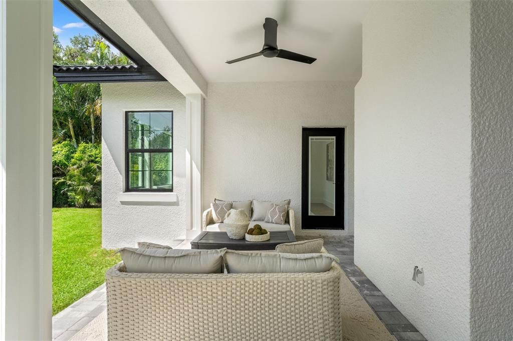 En Renta: $17,000 (7 camas, 7 baños, 6398 Pies cuadrados)