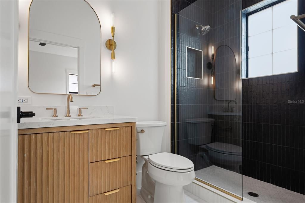 En Renta: $17,000 (7 camas, 7 baños, 6398 Pies cuadrados)