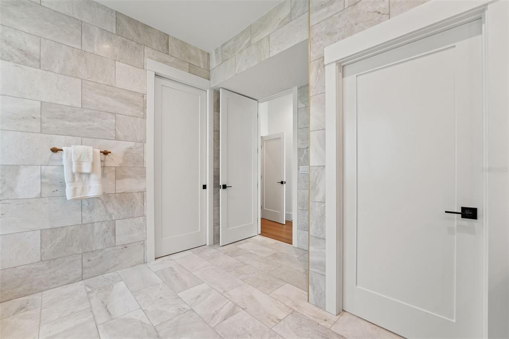 En Renta: $17,000 (7 camas, 7 baños, 6398 Pies cuadrados)