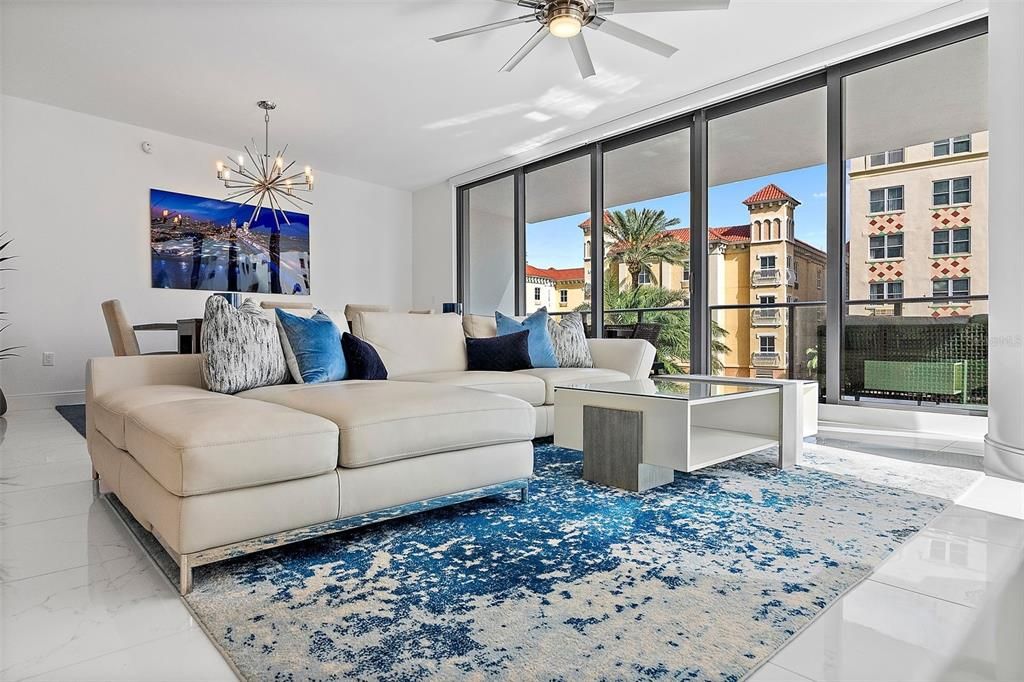 出租: $8,500 (2 贝兹, 2 浴室, 1894 平方英尺)