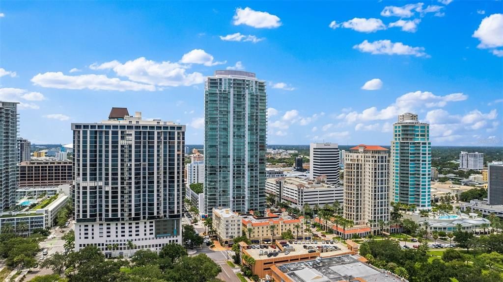 出租: $8,500 (2 贝兹, 2 浴室, 1894 平方英尺)