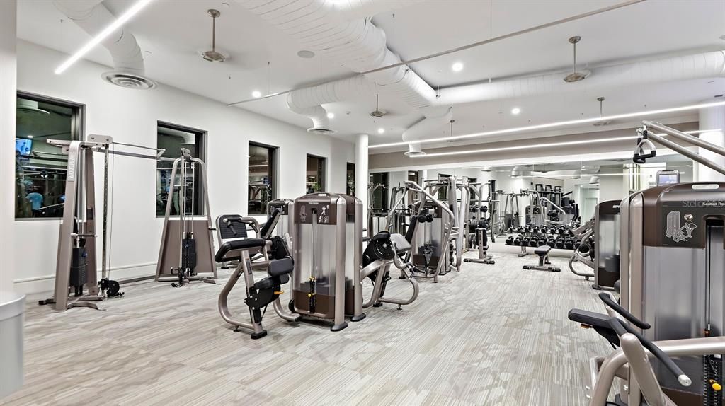 出租: $8,500 (2 贝兹, 2 浴室, 1894 平方英尺)