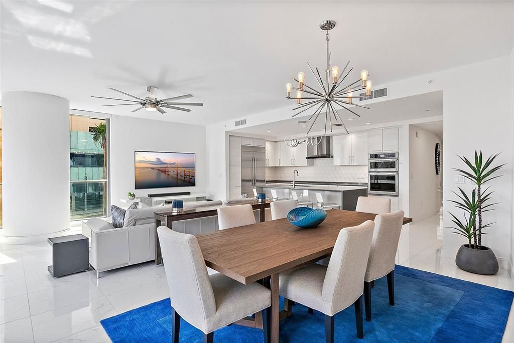 出租: $8,500 (2 贝兹, 2 浴室, 1894 平方英尺)