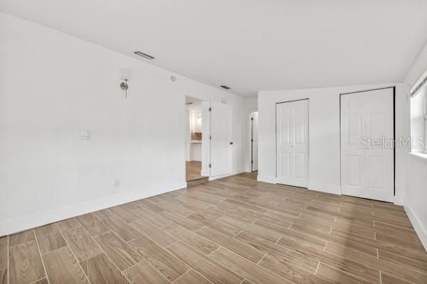 Activo con contrato: $364,900 (3 camas, 2 baños, 1282 Pies cuadrados)