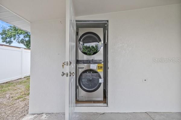 Activo con contrato: $364,900 (3 camas, 2 baños, 1282 Pies cuadrados)