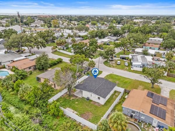 Activo con contrato: $364,900 (3 camas, 2 baños, 1282 Pies cuadrados)