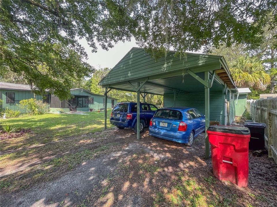 Activo con contrato: $165,000 (2 camas, 1 baños, 1176 Pies cuadrados)