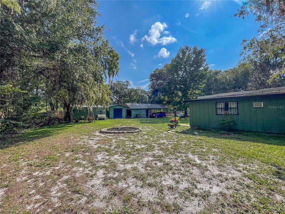 Activo con contrato: $165,000 (2 camas, 1 baños, 1176 Pies cuadrados)