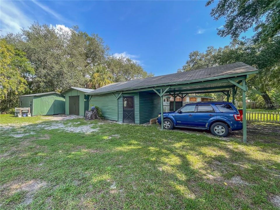 Activo con contrato: $165,000 (2 camas, 1 baños, 1176 Pies cuadrados)