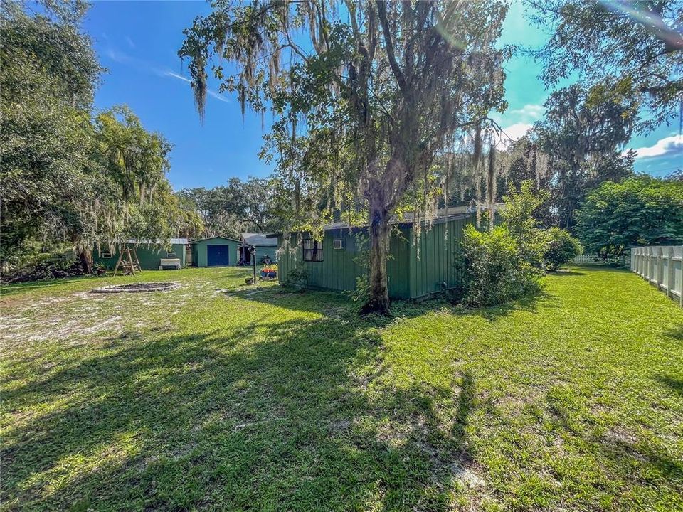 Activo con contrato: $165,000 (2 camas, 1 baños, 1176 Pies cuadrados)