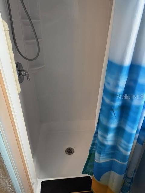 В аренду: $4,000 (4 спален, 2 ванн, 1989 Квадратных фут)