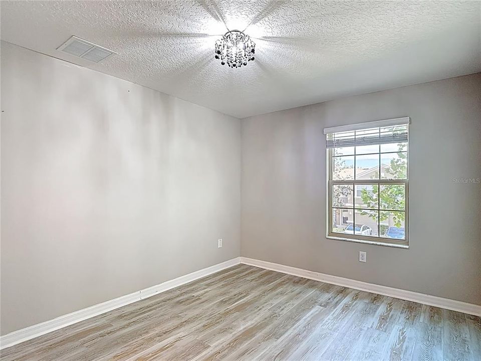 En Venta: $279,000 (3 camas, 2 baños, 1787 Pies cuadrados)