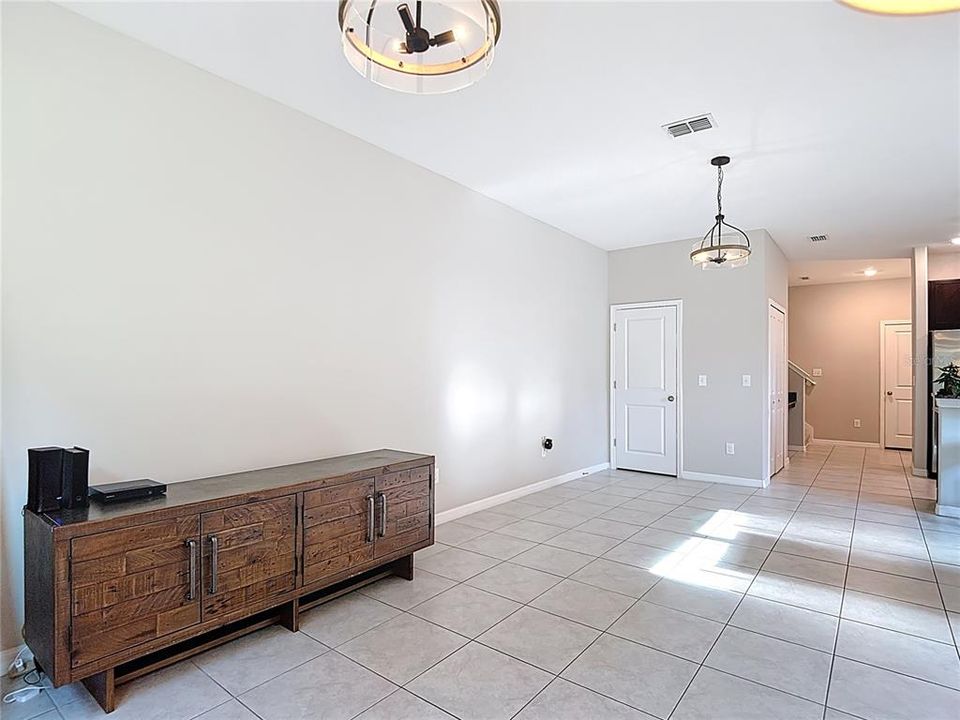 En Venta: $279,000 (3 camas, 2 baños, 1787 Pies cuadrados)