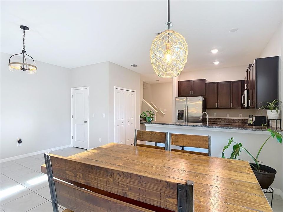 En Venta: $279,000 (3 camas, 2 baños, 1787 Pies cuadrados)