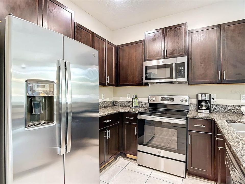 En Venta: $279,000 (3 camas, 2 baños, 1787 Pies cuadrados)