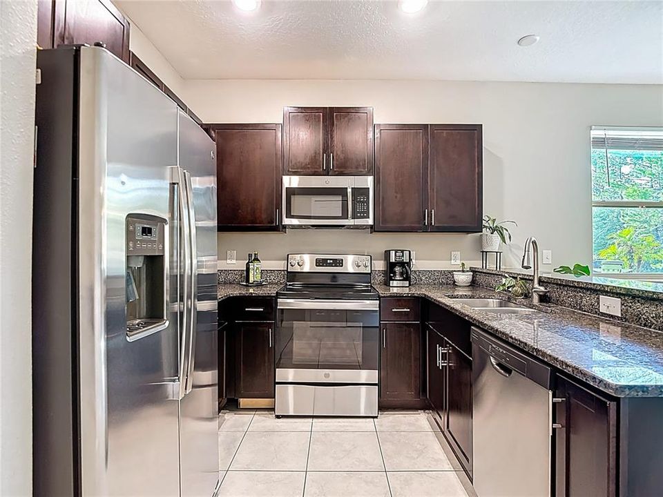 En Venta: $279,000 (3 camas, 2 baños, 1787 Pies cuadrados)