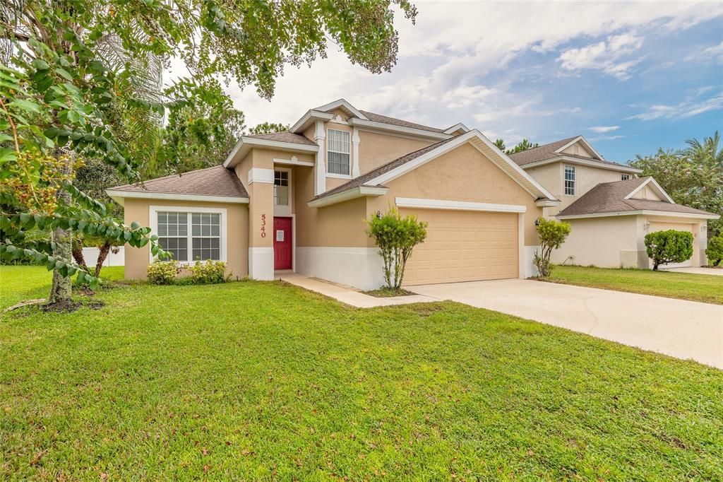 合同活跃: $399,900 (4 贝兹, 2 浴室, 2449 平方英尺)