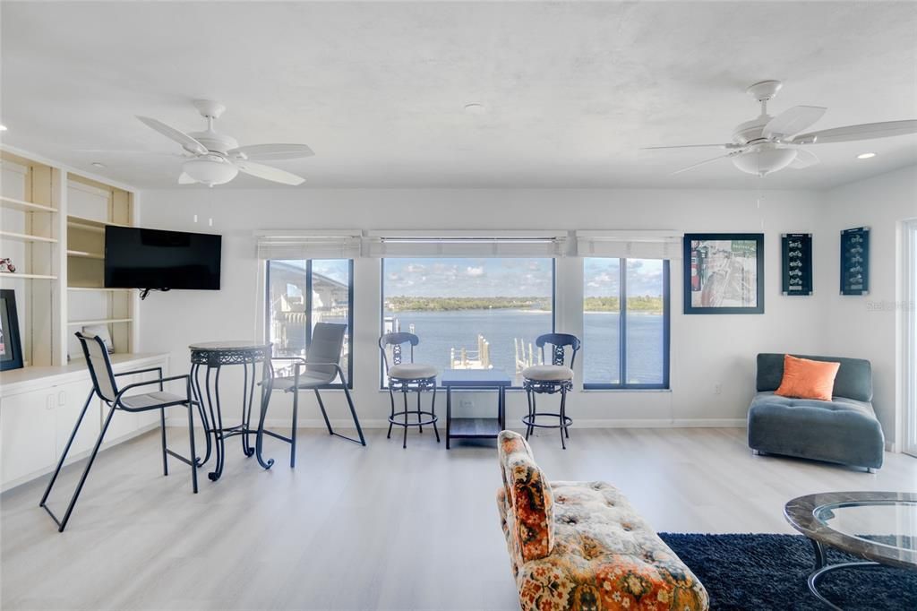 For Sale: $1,699,000 (3 beds, 3 baths, 3574 Square Feet)