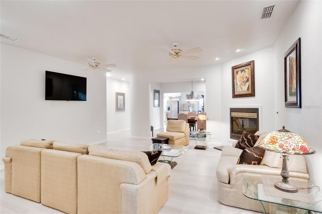 For Sale: $1,699,000 (3 beds, 3 baths, 3574 Square Feet)