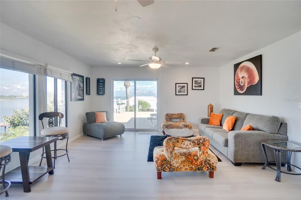 For Sale: $1,699,000 (3 beds, 3 baths, 3574 Square Feet)