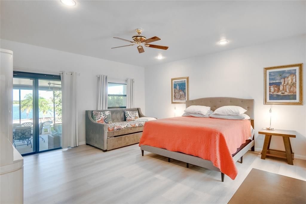 For Sale: $1,699,000 (3 beds, 3 baths, 3574 Square Feet)