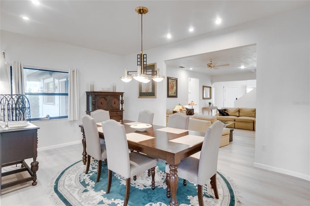 For Sale: $1,699,000 (3 beds, 3 baths, 3574 Square Feet)