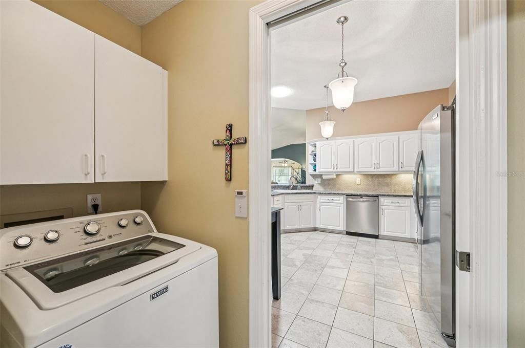 For Sale: $234,000 (2 beds, 2 baths, 1313 Square Feet)