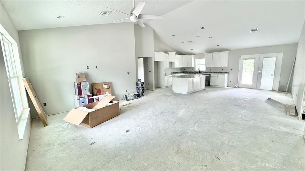 For Sale: $415,000 (3 beds, 2 baths, 1499 Square Feet)