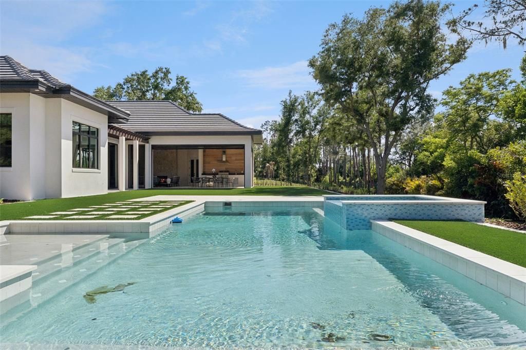 En Venta: $2,800,000 (5 camas, 5 baños, 3984 Pies cuadrados)