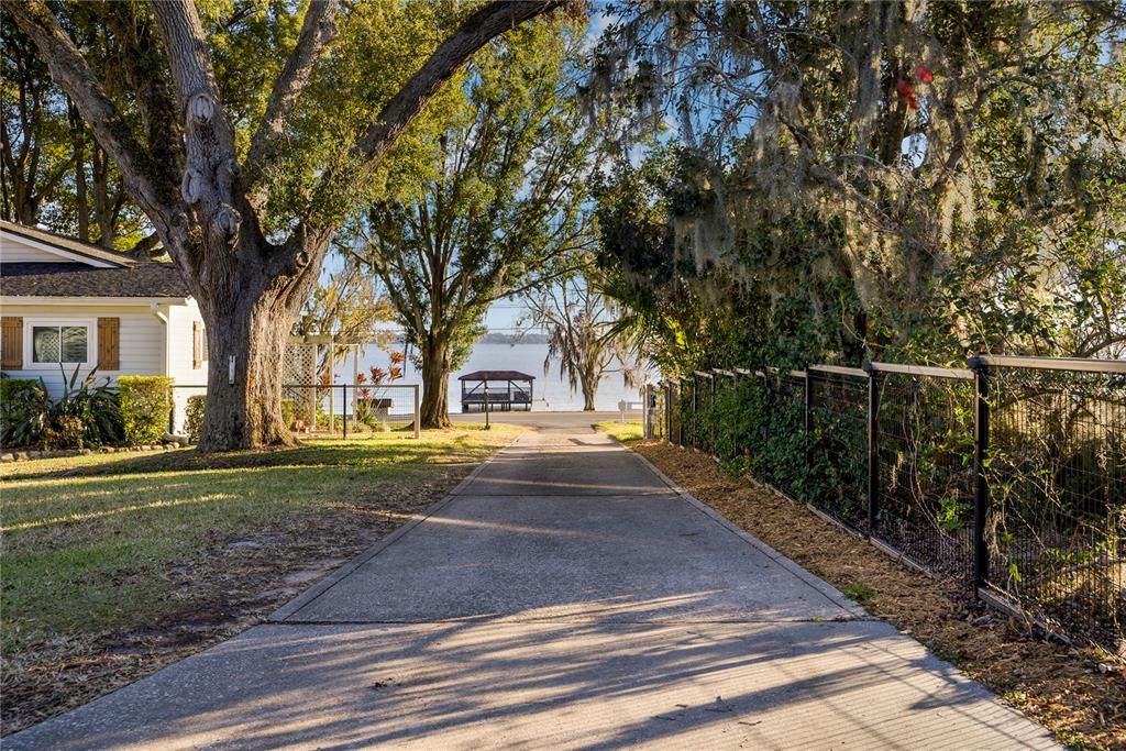 待售: $1,075,000 (6 贝兹, 3 浴室, 3450 平方英尺)