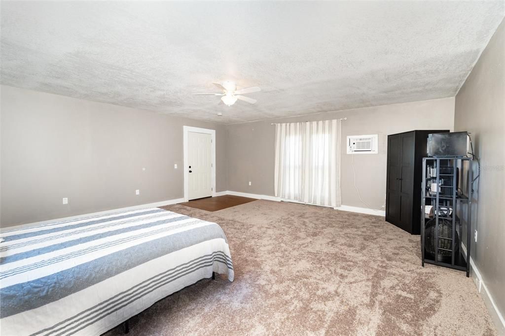 For Sale: $899,000 (4 beds, 3 baths, 2460 Square Feet)