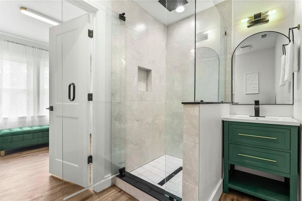 For Sale: $899,000 (4 beds, 3 baths, 2460 Square Feet)