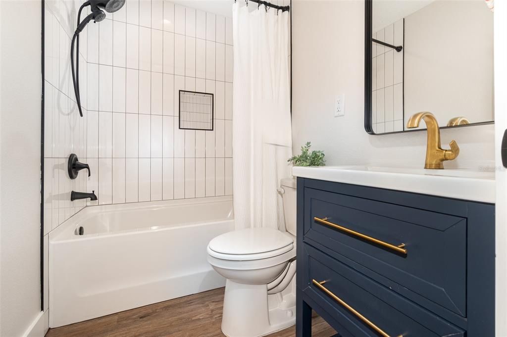 For Sale: $899,000 (4 beds, 3 baths, 2460 Square Feet)