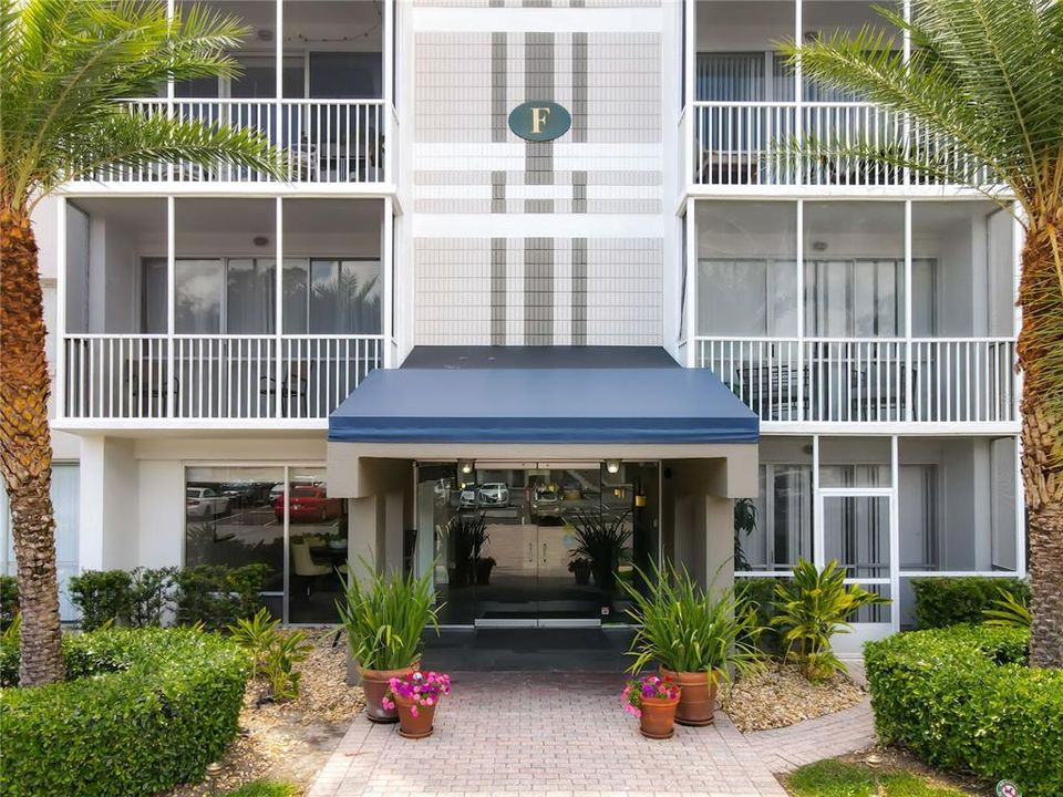 Activo con contrato: $227,000 (1 camas, 1 baños, 751 Pies cuadrados)