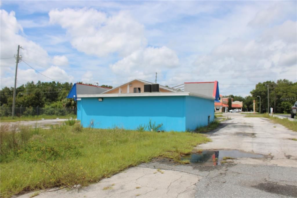 Active With Contract: $899,000 (0 beds, 0 baths, 3786 Square Feet)