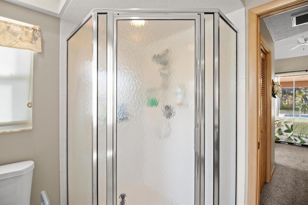 For Sale: $392,000 (3 beds, 2 baths, 1812 Square Feet)